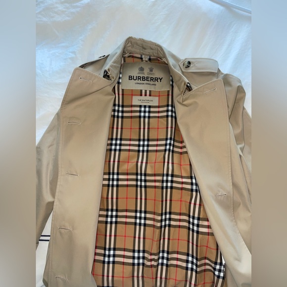BURBERRY WATERLOO HERITAGE LONG TRENCH - Picture 7 of 16